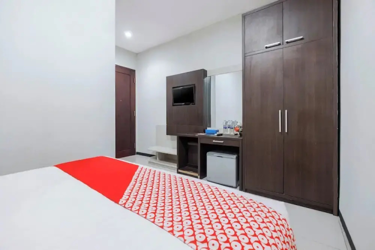 Hotel O Marina Andalas