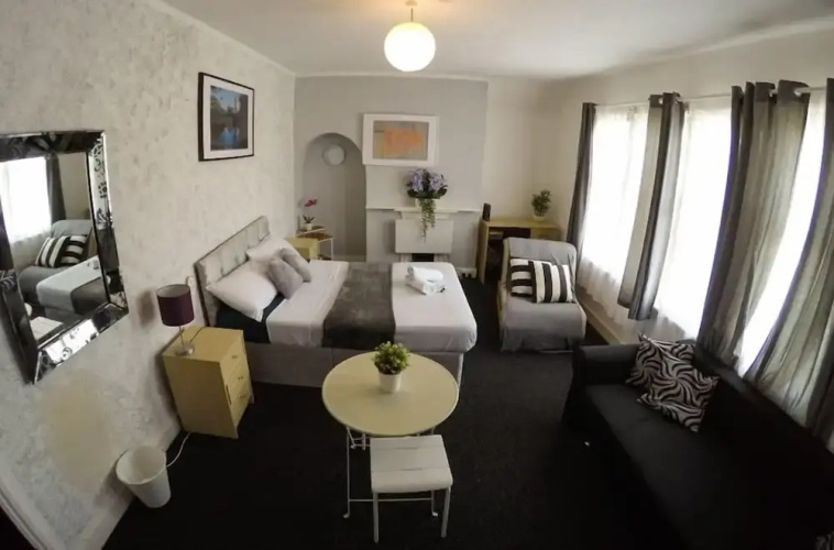 Park End Rooms