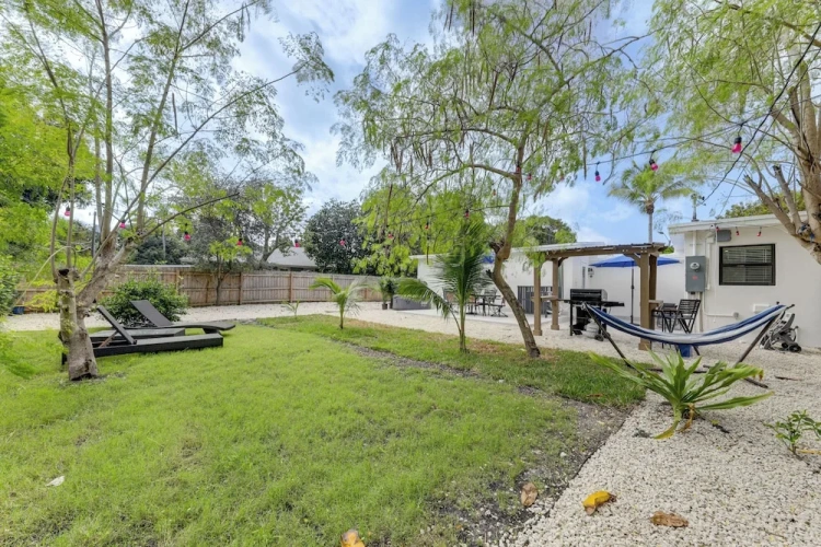 3 Bedrooms Cottage