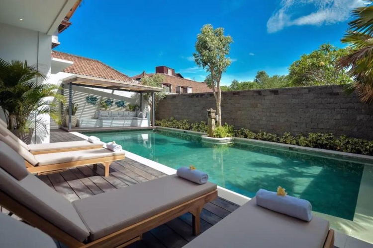 3 Bedrooms Villa