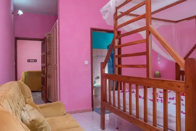 Florlaleona Villa