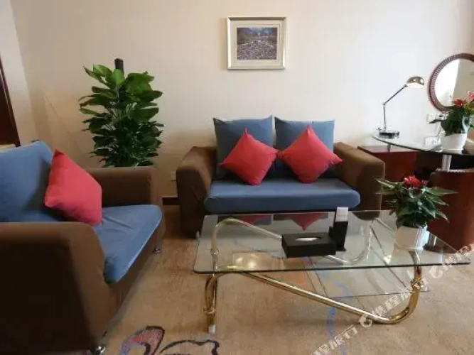 Deluxe Double Suite