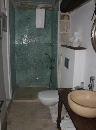 Eski Tas Otel