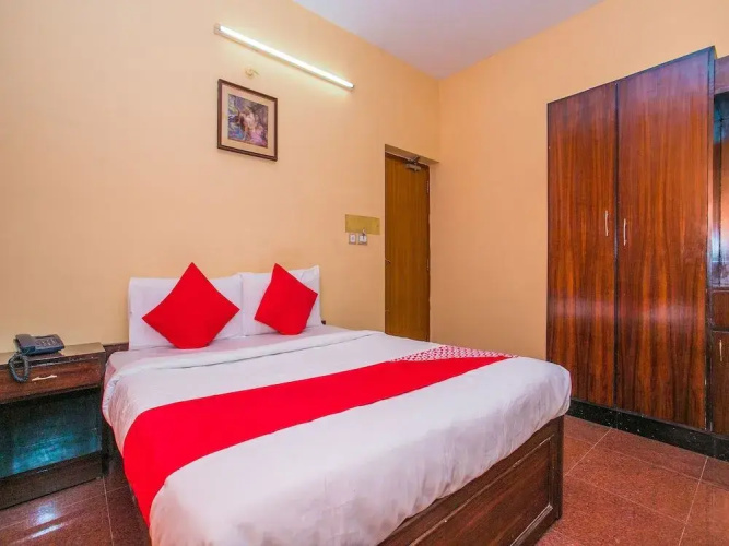 OYO 16896 Priyanka Residency