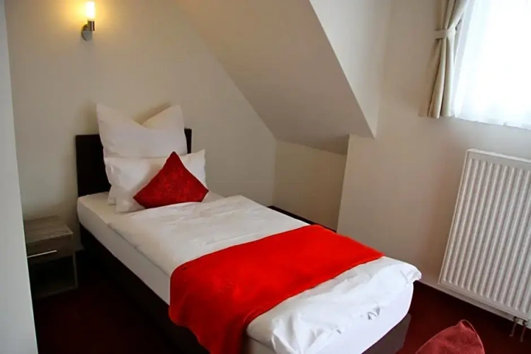 Standard Double room with view