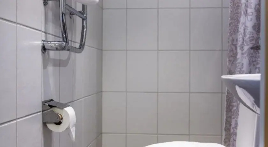 Hotell Hehrne Restad Gard