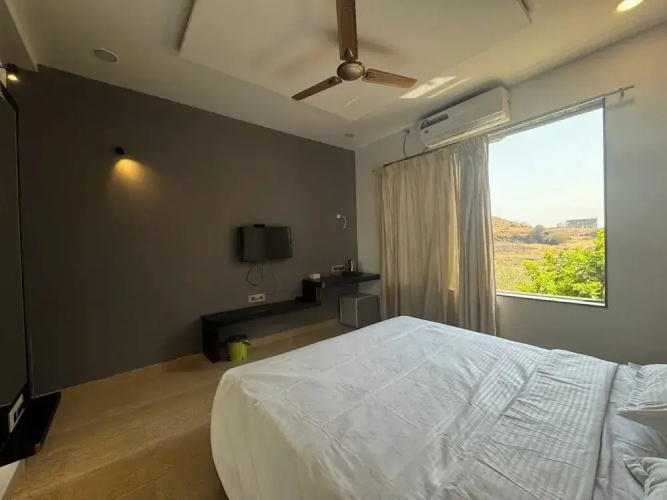 Zestin Hill Resort