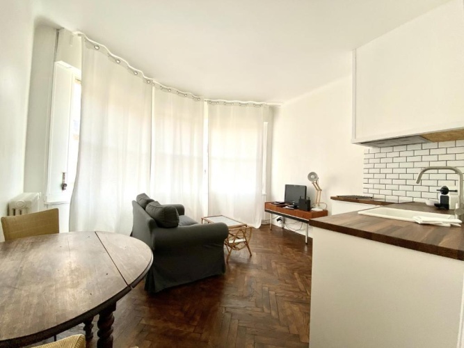 Superior Apartment