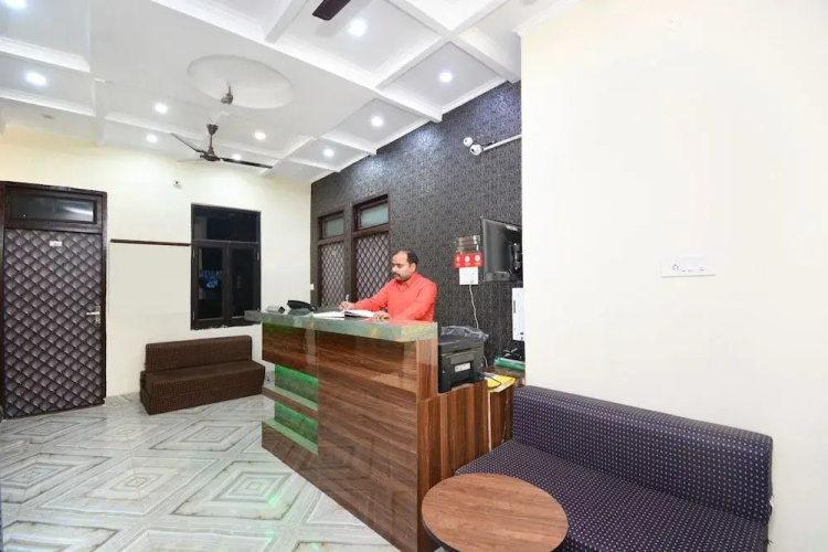 OYO 30743 Hotel Himalayan