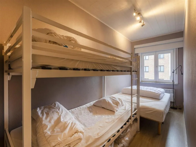 Cosy Renovated Flat on the Seafront