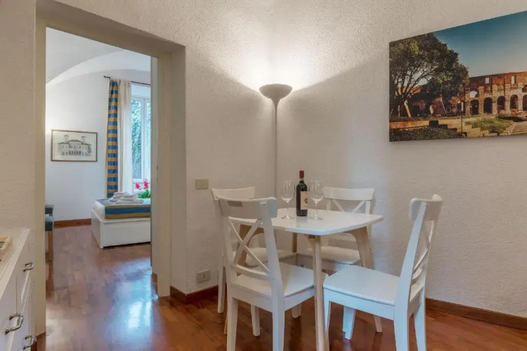 CS Piazza Venezia Apartment