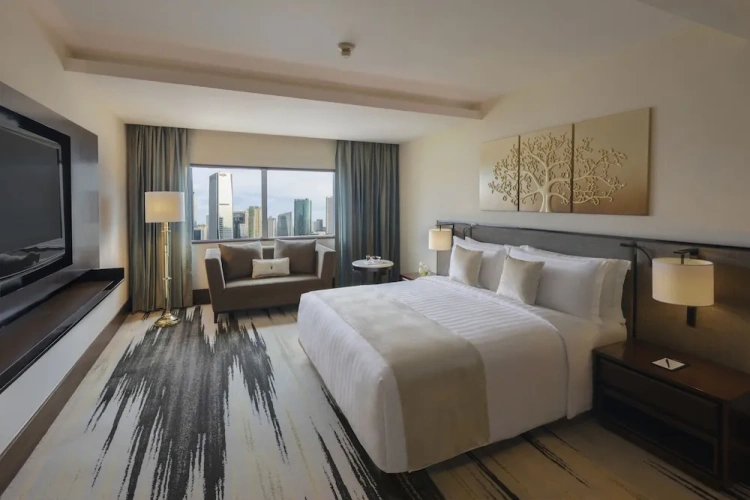 2 Bedrooms Interconnecting RedLevel Suite