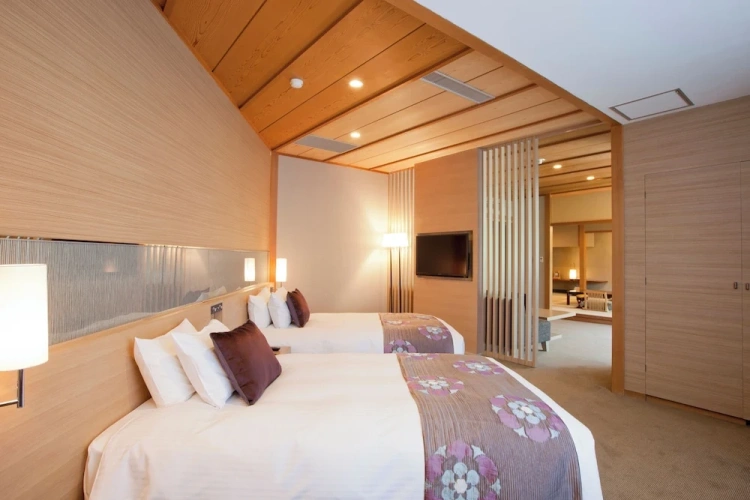 Deluxe Twin room with mountain view