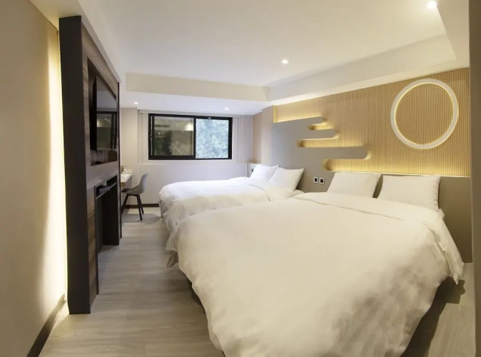 Deluxe Quadruple room