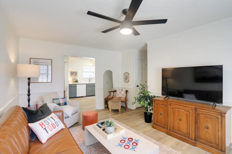 3 Bedrooms Cottage
