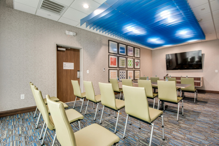 Holiday Inn Express Suites Dallas North Addison photo 24