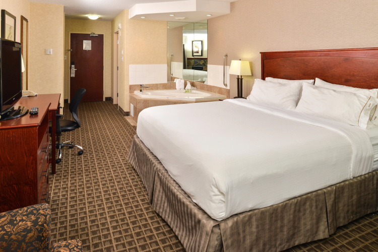 Holiday Inn Express & Suites Edmonton North photo 7