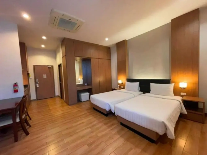 Standard Twin room