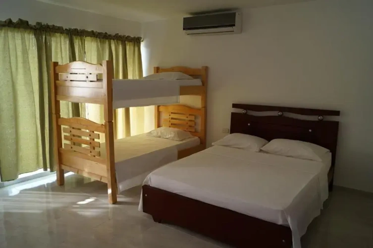 2 Bedrooms Apartment