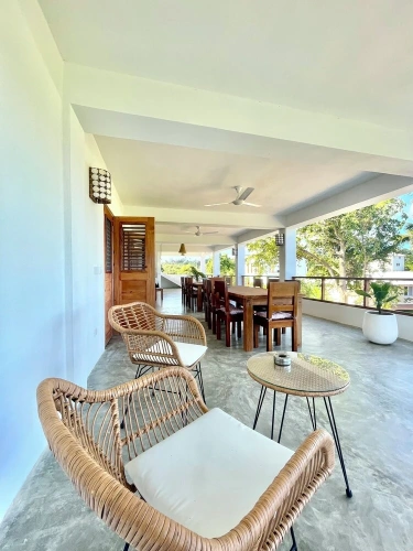 Villa with balcony and with ocean view