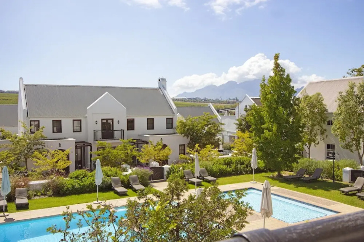 Winelands Golf Lodges 21