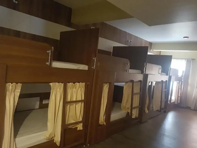 1 Bedroom Deluxe Quadruple room