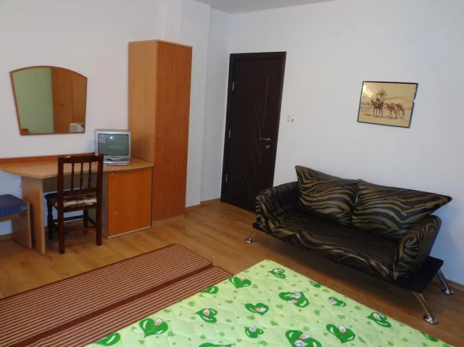 Tania Guest House