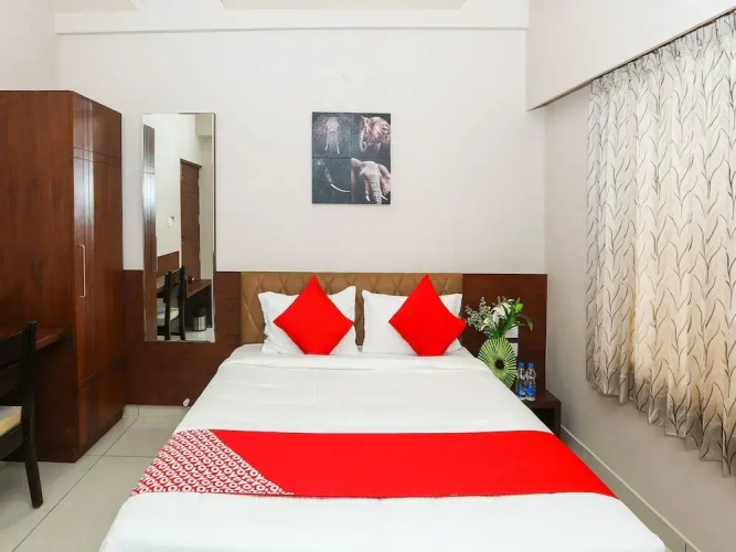 OYO 15220 JN Stay