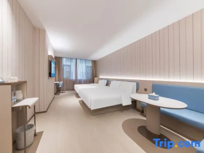 Deluxe Family room