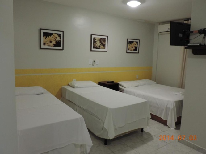 Standard Triple room