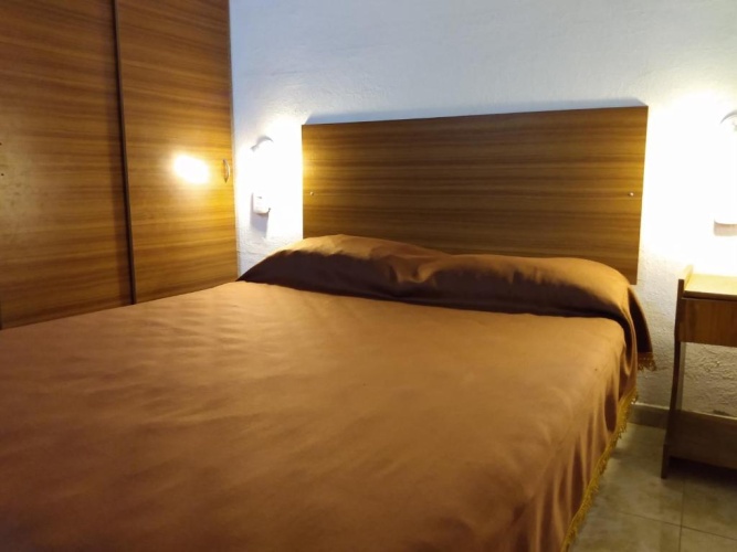 2 Bedrooms Bungalow