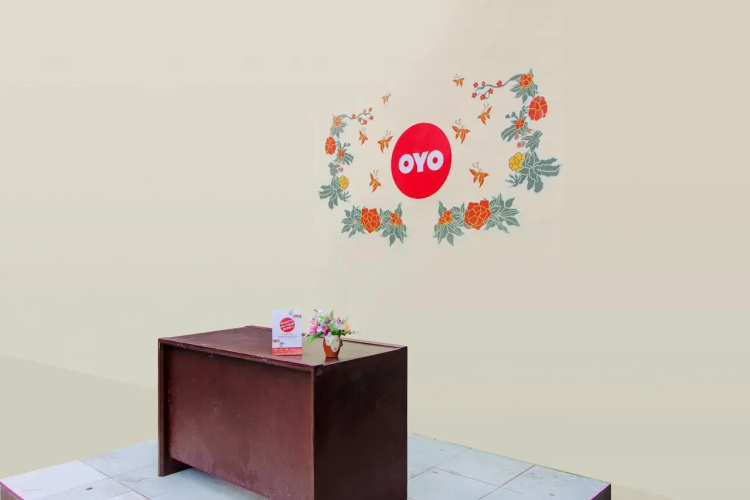 OYO Life 1643 Grand Monica