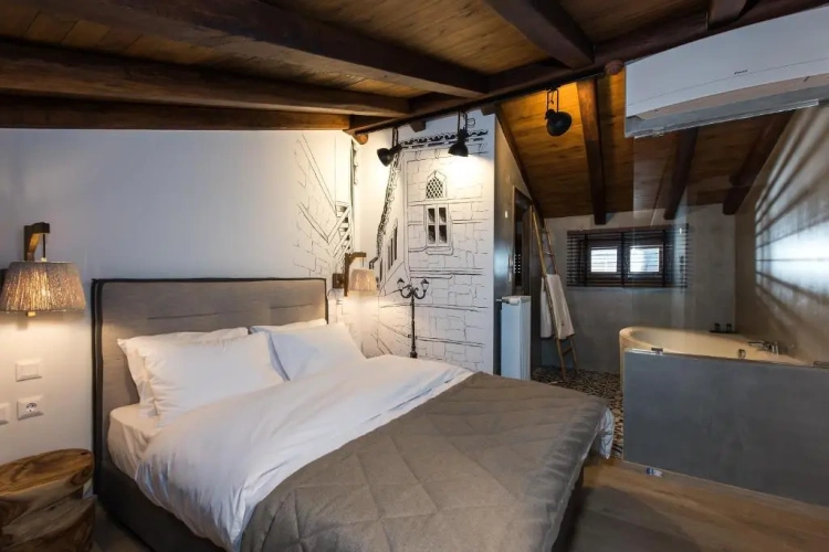 Deluxe Double room