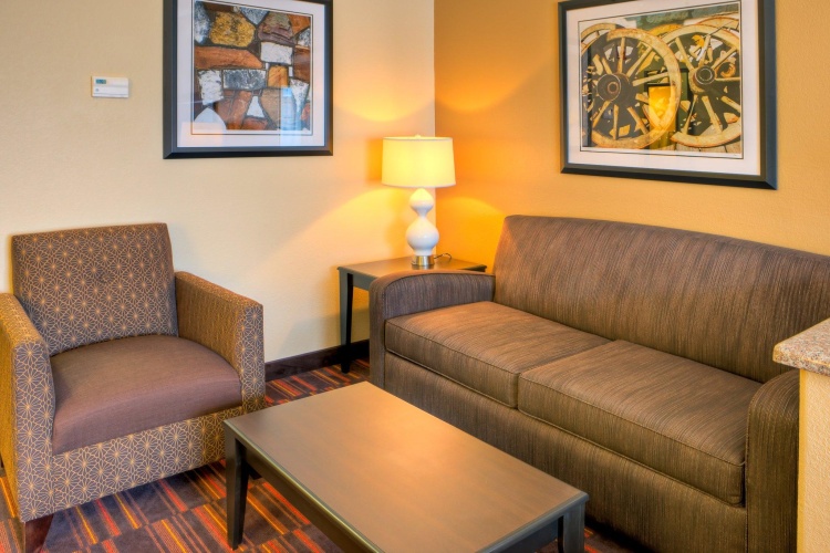 Quadruple Suite