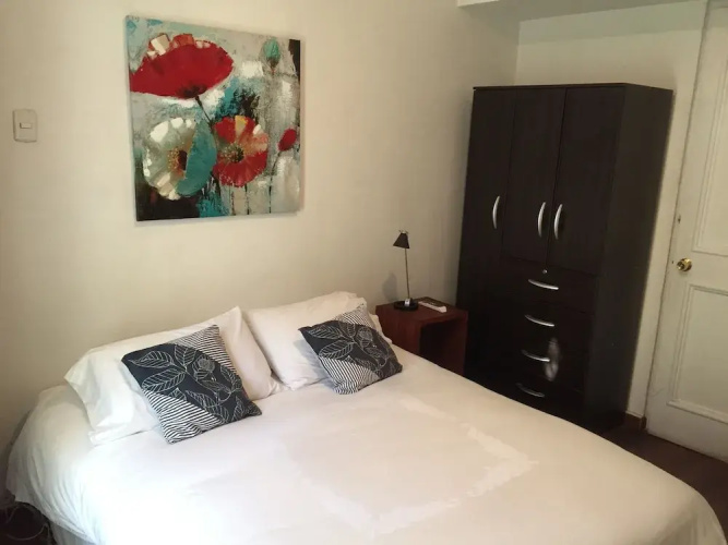 WE Hotel