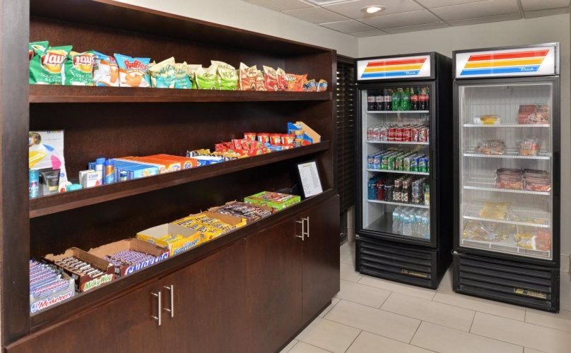 Holiday Inn Express & Suites Tampa Airport photo 14