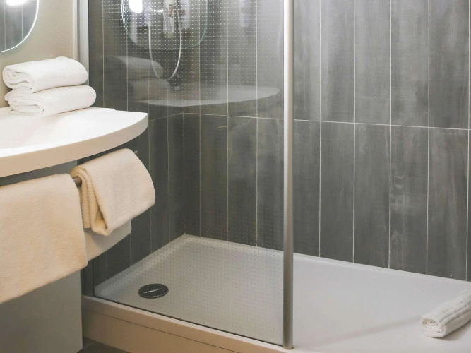 ibis Bourg Jasseron/Teyssonge