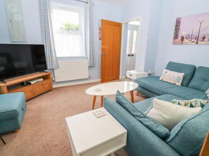 Canal View Cottage