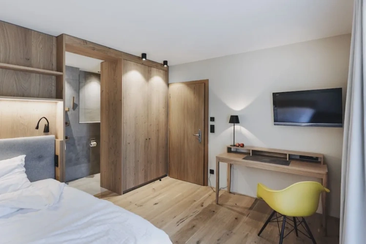Standard Single room with balcony
