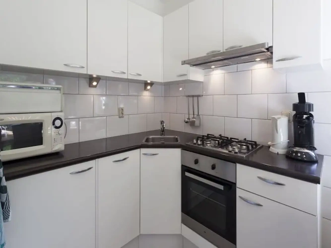 3 Bedrooms Comfort Cottage