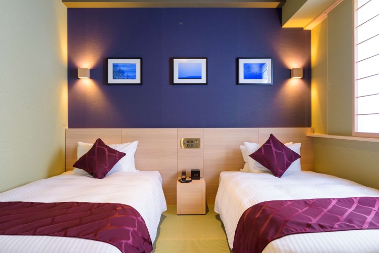 Deluxe Twin room