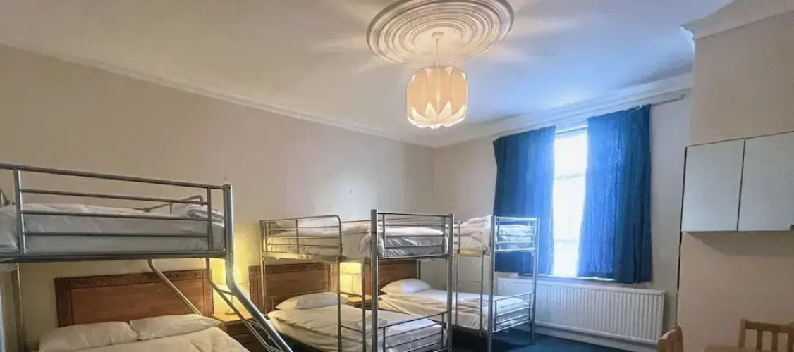 Helen's Hotel