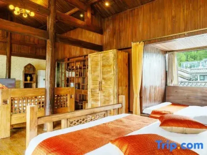 Deluxe Family room