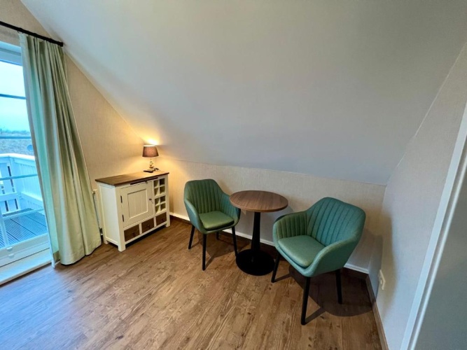 Standard Twin room with sea view