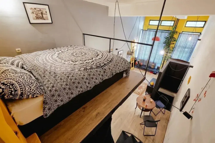 Funky Flat