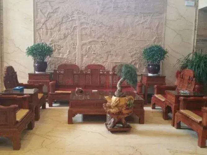 Kaiyue Hotel