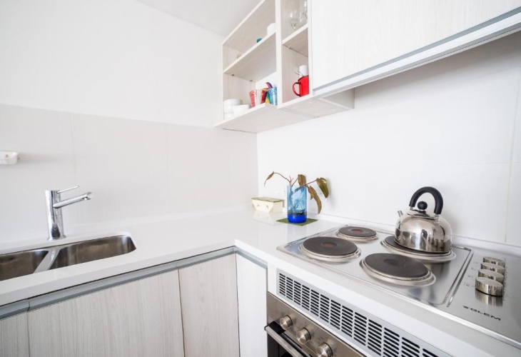 1 Bedroom Apartment with balcony and with view