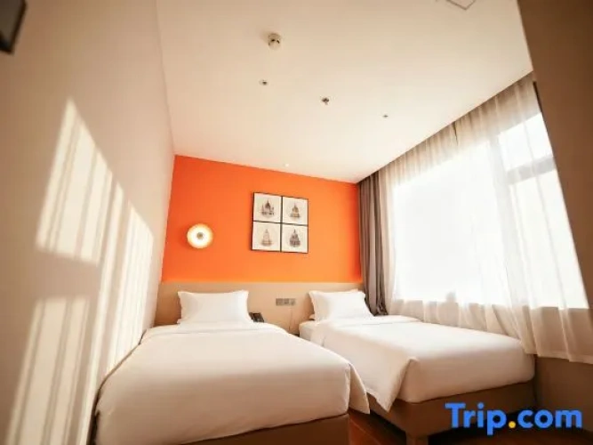 Classic Twin room