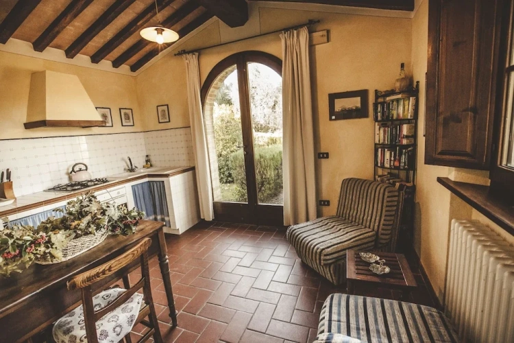 1 Bedroom Cottage with courtyard view