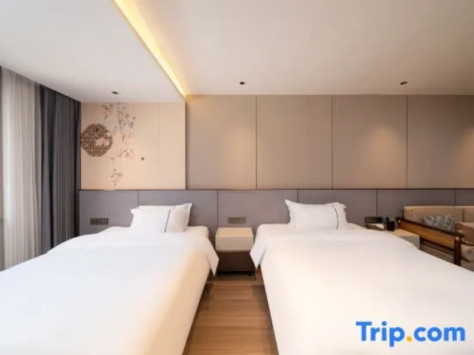 Executive Double room with lake view